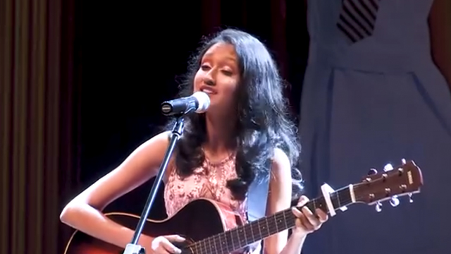 Manethree performs at Ceylinco Life Pranama Scholarship Event at BMICH